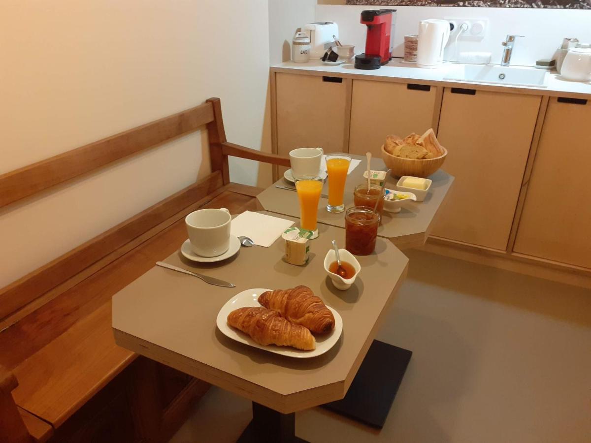 Une chambre à l'Economat Bordeaux Extérieur photo